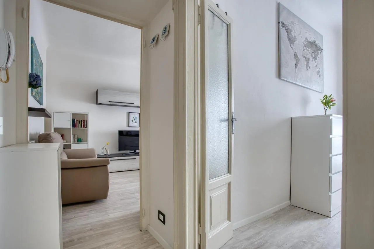 Joivy Chic 1 Bed Flat Lejlighed Milano