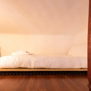 https://studio-alzaia-54-navigli.italymilanhotels.net